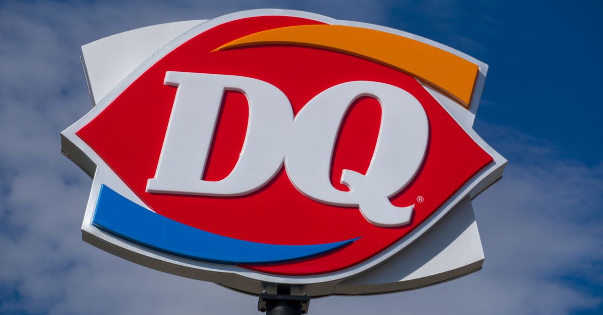 Dairy Queen sign