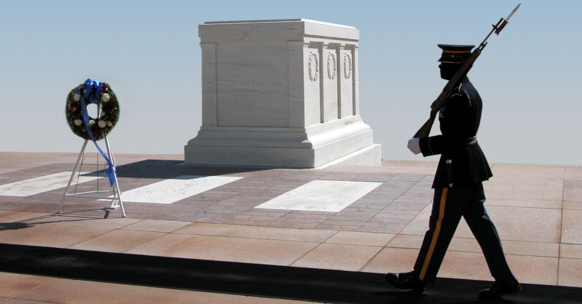 Tomb of the Unknown Soldier in Arlington, Virginia.