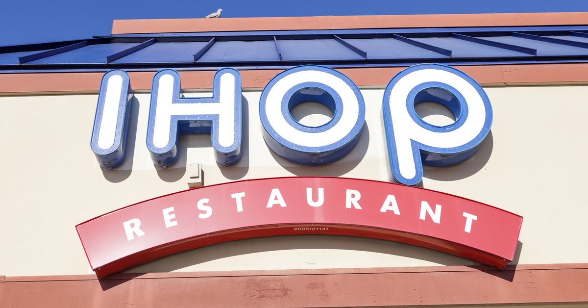 IHOP restaurant exterior shot.