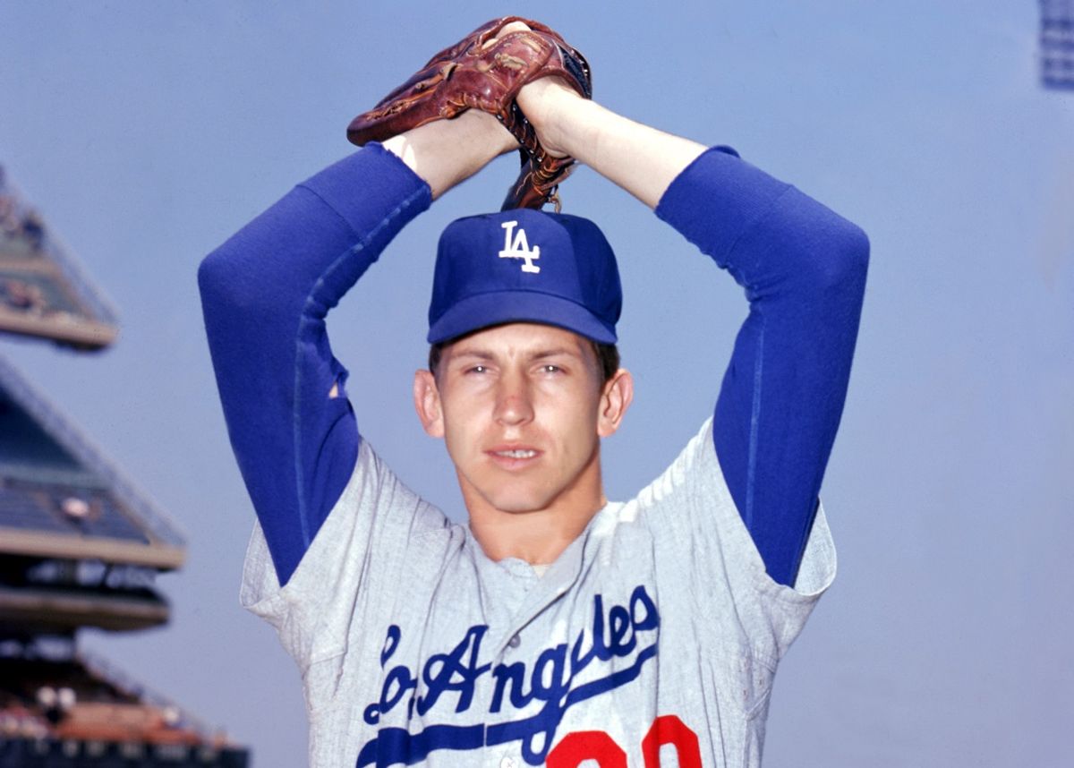 Don Sutton of the Los Angeles Dodgers