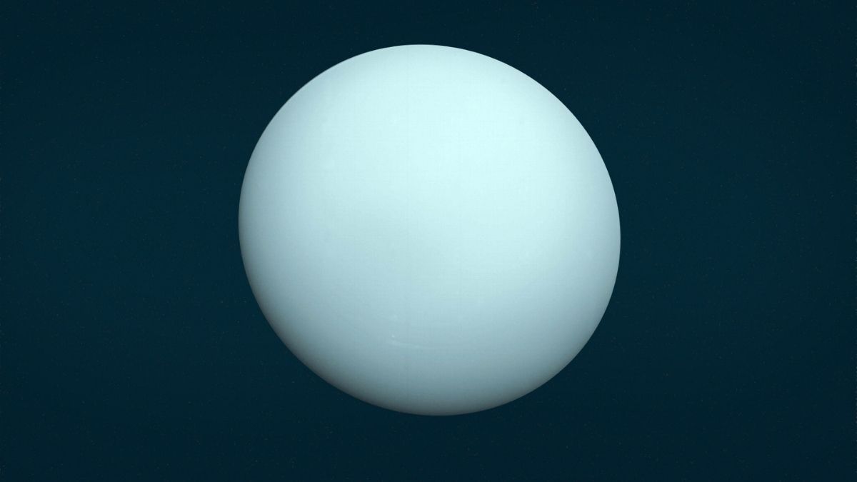 Does Uranus smell like farts?