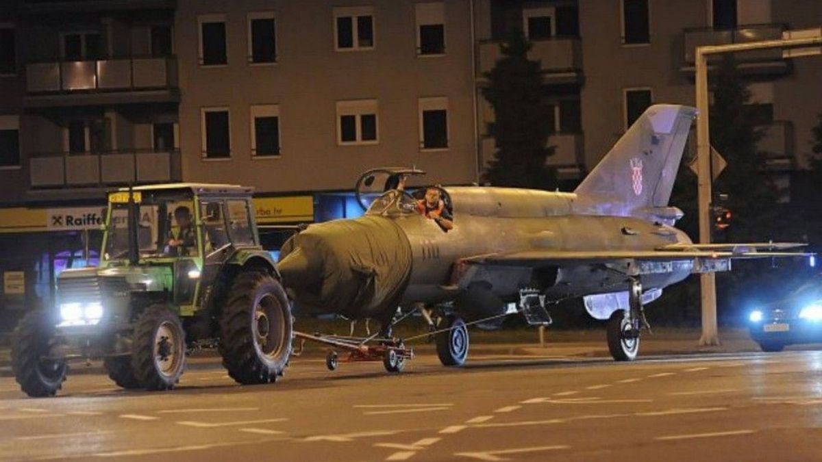 Airplane, Vehicle, Transportation
