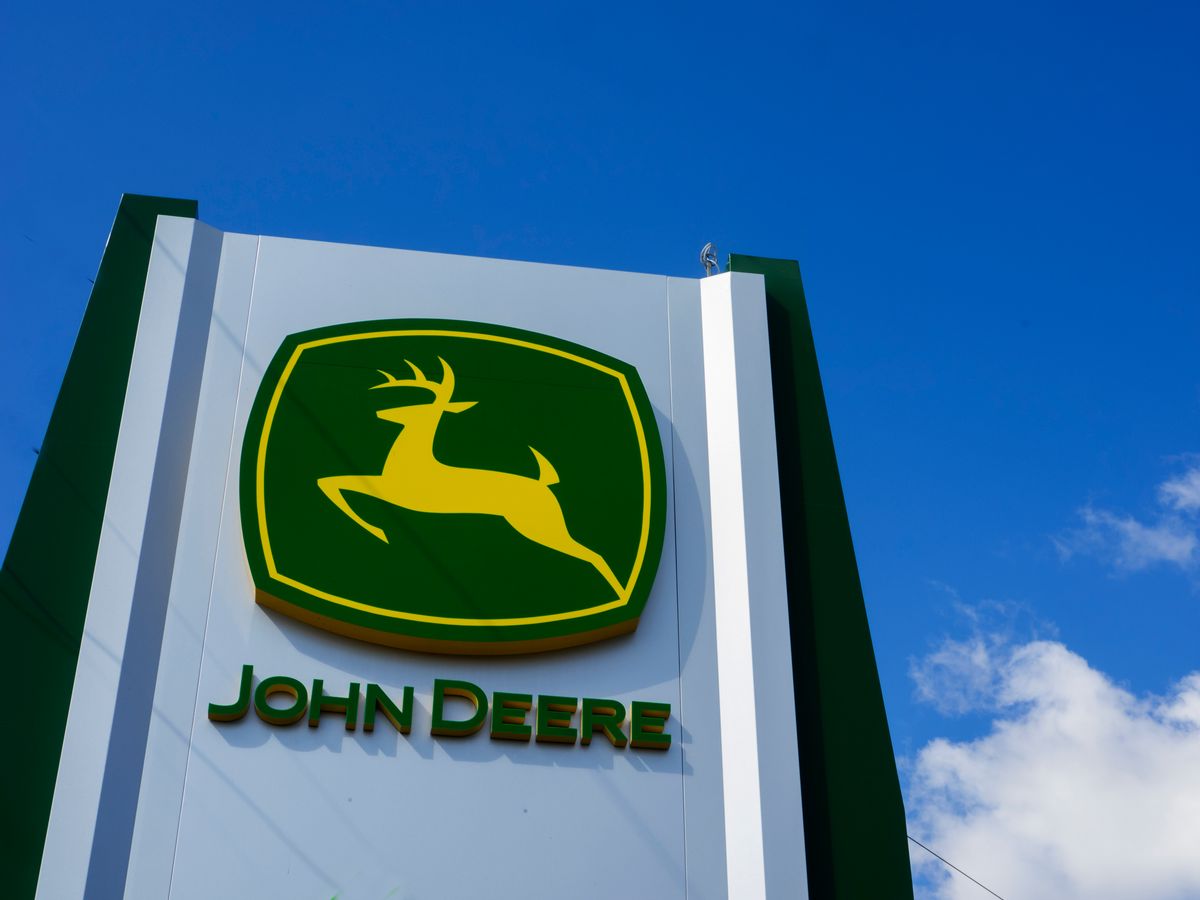 Readers asked us to find the truth behind a viral, politically-charged Facebook post about John Deere, a midwest farmer, and electric farm equipment.