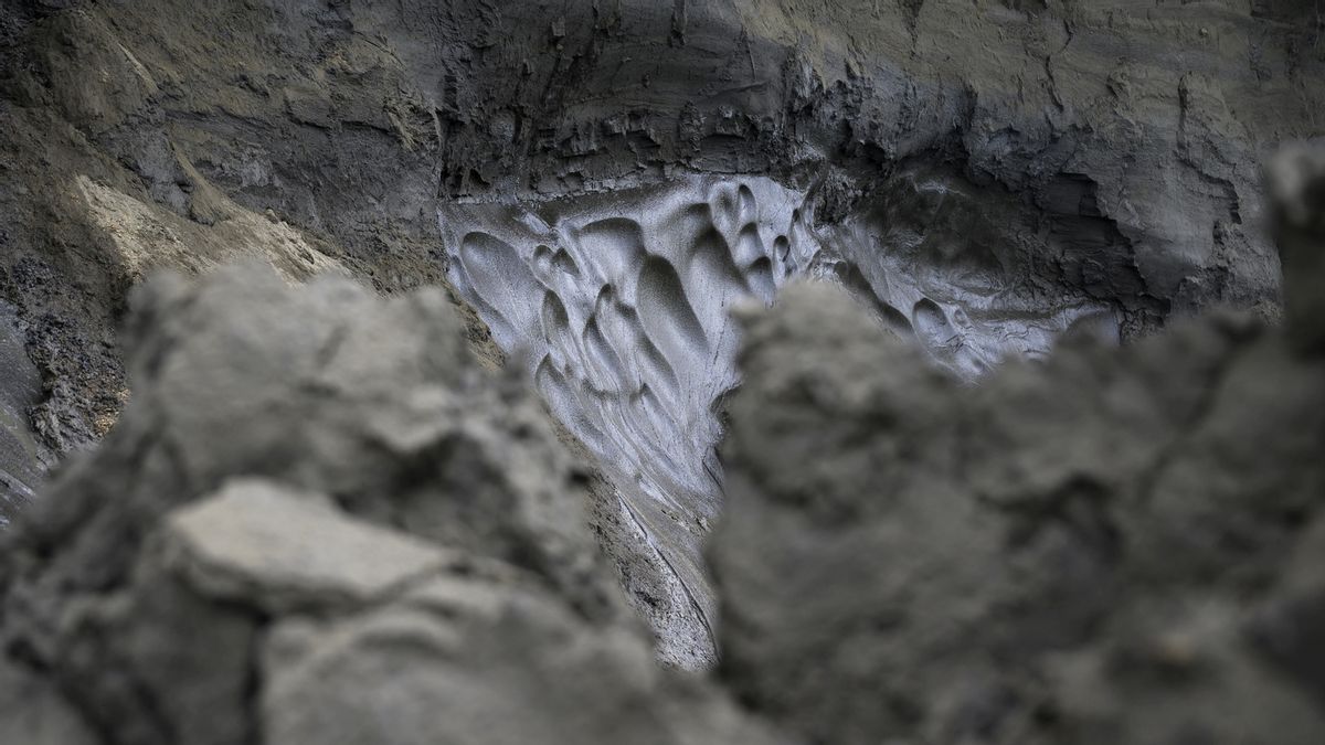 Permafrost melting in the Kolyma River, Siberia