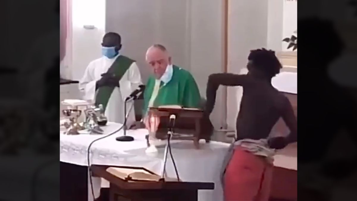 A video does not show a man striking a Catholic priest during mass and stealing a Bible was captured in France.