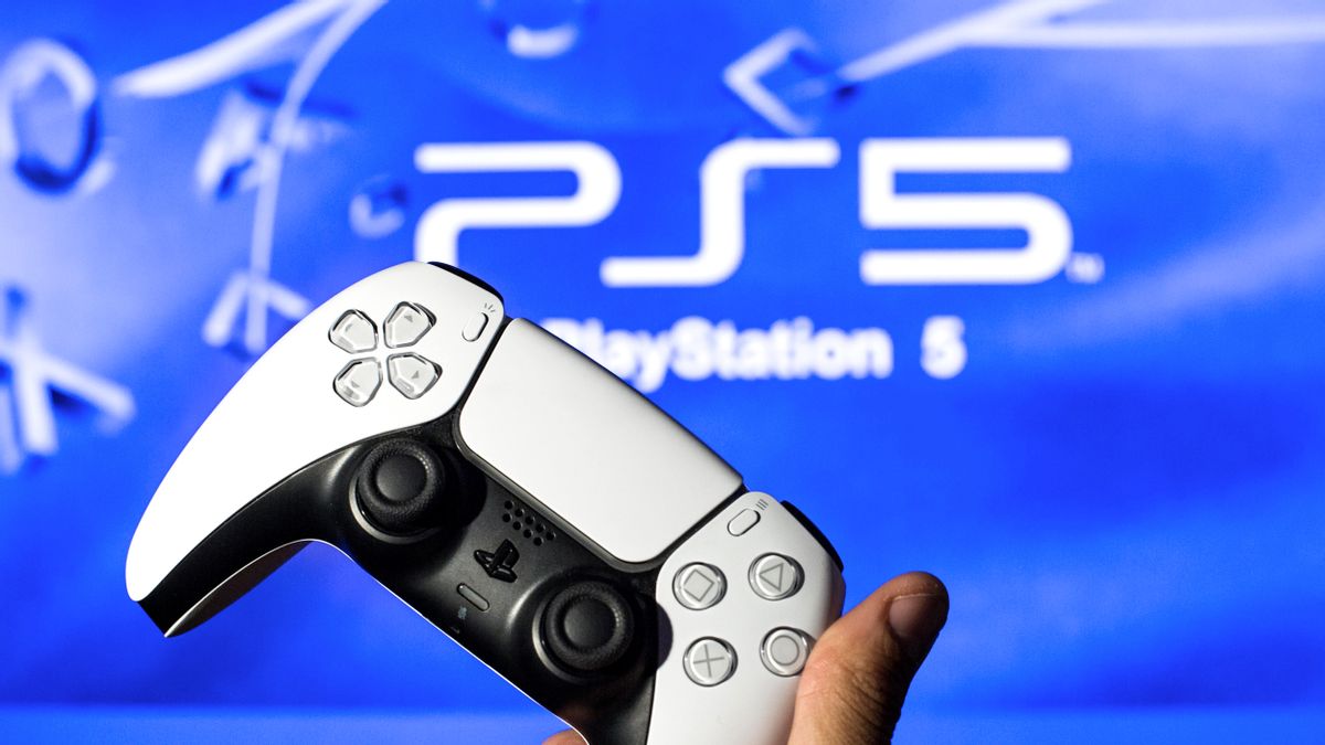A Target PS5 scam email targeted the inboxes of users claiming to enroll them in a loyalty program for free.