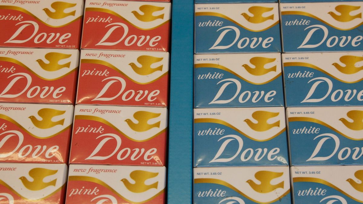 did dove soap tweet about fat suit in the whale