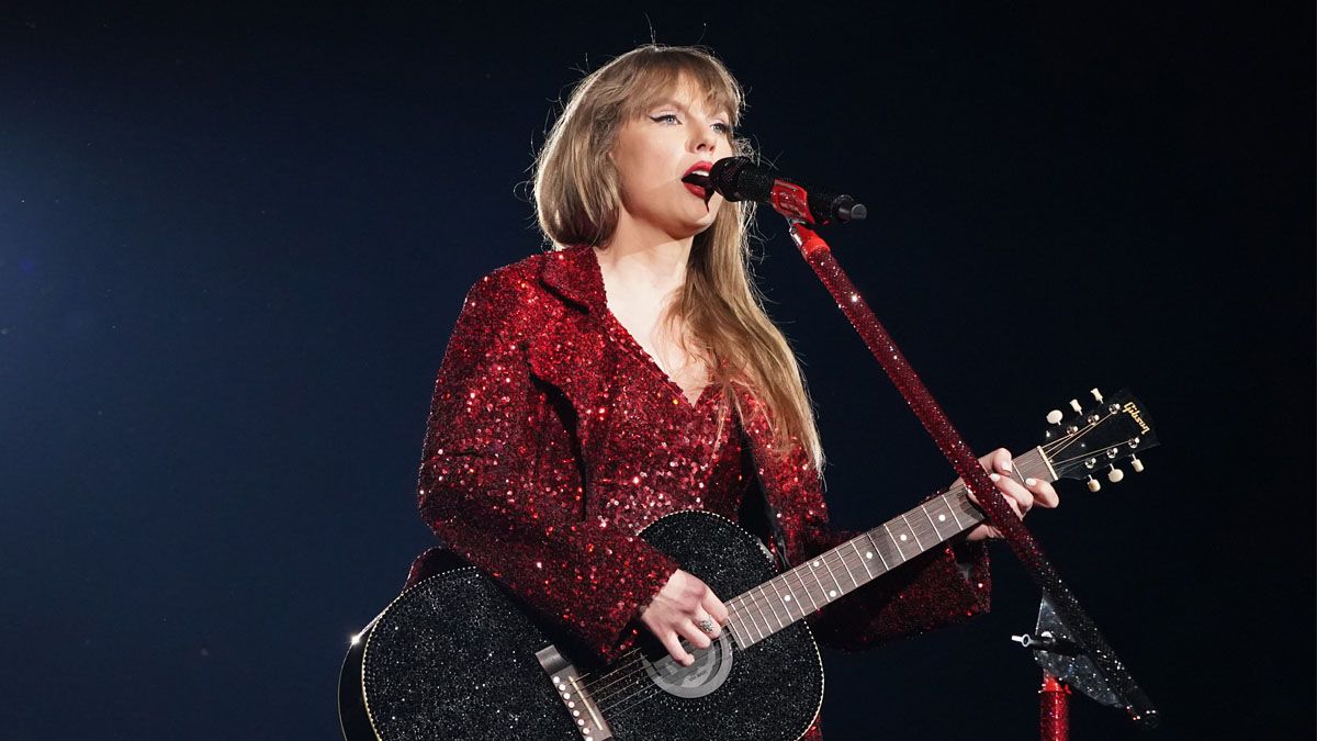A rumor said that the Academy of Country Music had canceled Taylor Swift's membership.