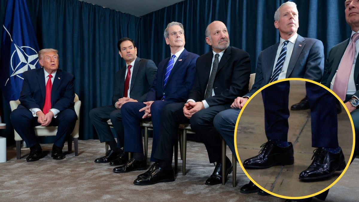 A photo of Trump sitting by Marco Rubio, Scott Bessent, Howard Lutnick, and Chris Wright, all wearing the same style of shiny, black leather oxford shoes. A circular cutout of another photo is overlaid on top showing a close-up of Rubio's shoes from a different photo, in which a gap is between the heels of his right foot and shoe.