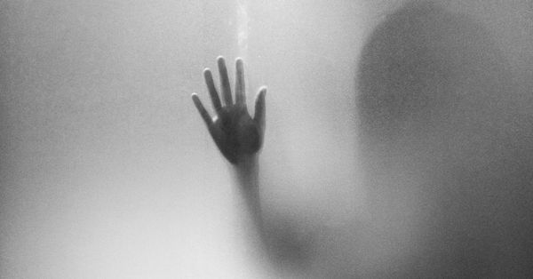ghost story bloody mary mirror