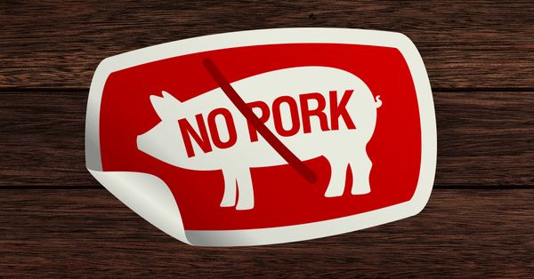 Sign with outline of a pig with "No Pork" written over it
