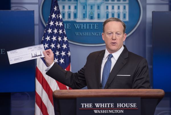 trump salary, trump donates salary, trump paycheck, white house donates