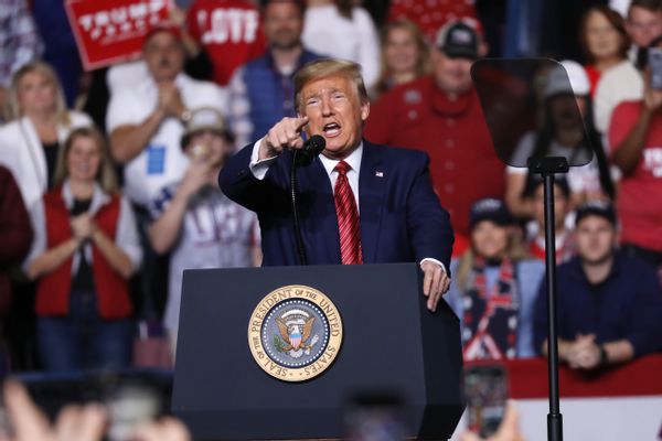 trump golf rally coronavirus