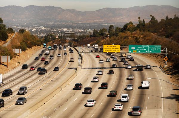 everyones everyone is leaving los angeles mass exodus california