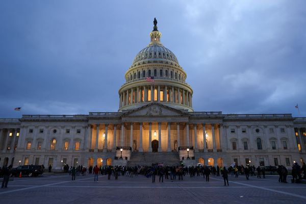 U.S. Capitol Building at night