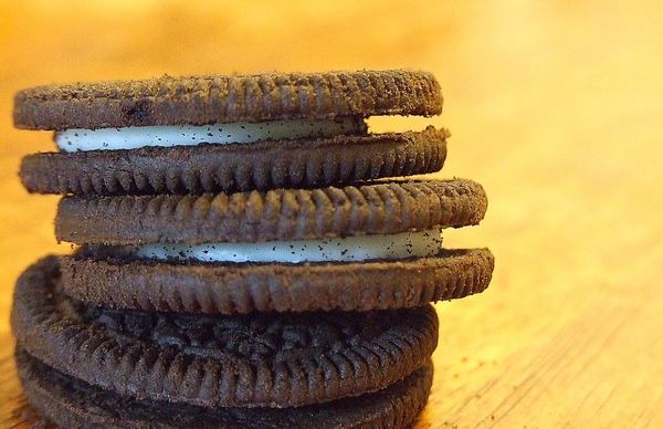 oreo tweet eat the rich
