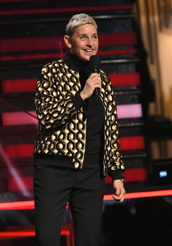 The Ellen DeGeneres Show is not giving away $1,000 Amazon.com gift cards or PlayStation 5 consoles or iPhone devices on Facebook.