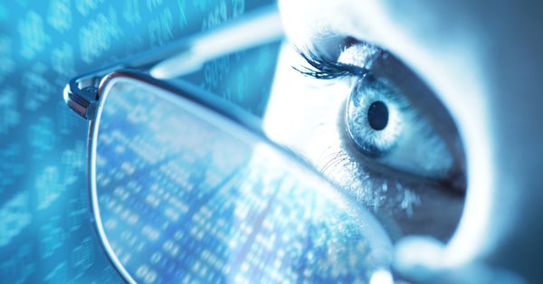 Contact Lens, Skin, Indoors