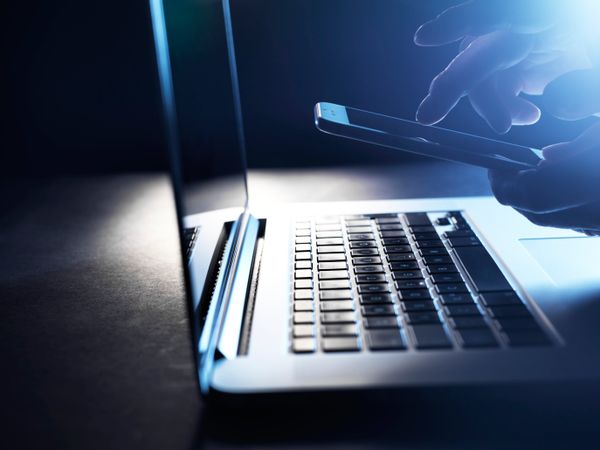 A Facebook scam showed pictures of Ellen DeGeneres and promised $750 or $1,000 Cash App prizes.