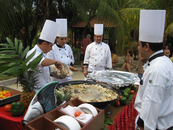 Do 100 folds in a chef's hat represent 100 ways to cook eggs?
