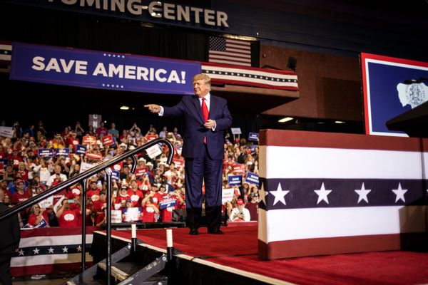 Donald Trump fundraising