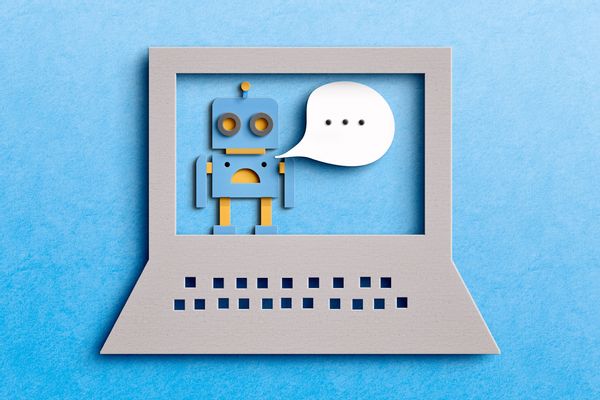 How to Spot a Social Media Bot