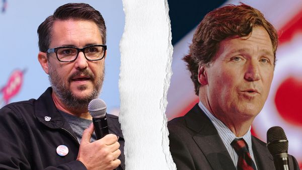 An image shows a split view of Wil Wheaton the left and Tucker Carlson on the right, with Wheaton wearing glasses and holding a microphone while speaking to a crowd, and with Carlson wearing a suit and tie while speaking in front of a crowd, with an out-of-focus American flag background.